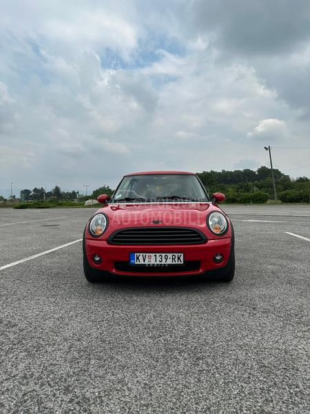 MINI One 