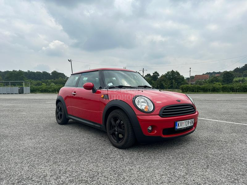 MINI One 