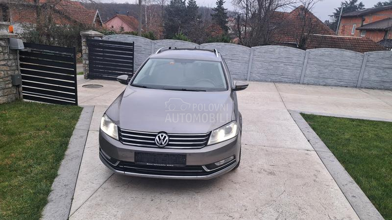 Volkswagen Passat B7 2.0TDI Highline