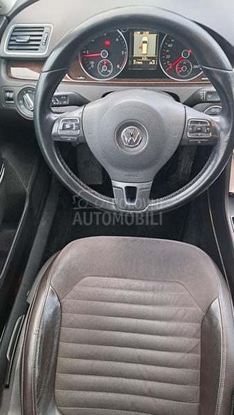 Volkswagen Passat B7 2.0TDI Highline