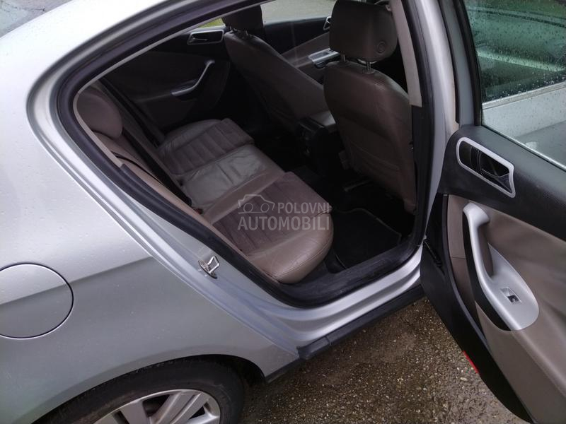 Volkswagen Passat B6 2.0 Highline