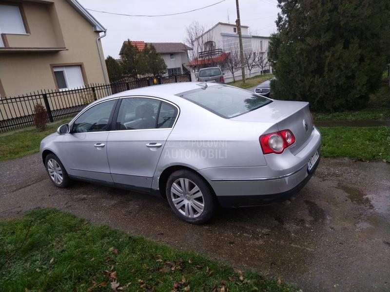Volkswagen Passat B6 2.0 Highline