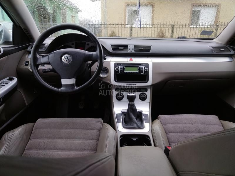 Volkswagen Passat B6 2.0 Highline