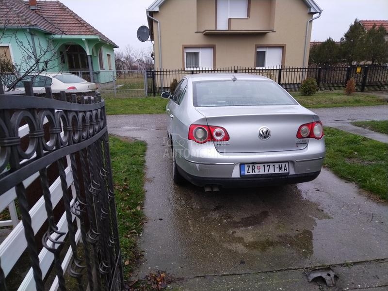 Volkswagen Passat B6 2.0 Highline