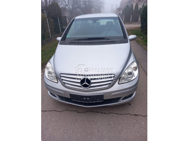 Mercedes Benz B 200 