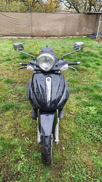 Piaggio beverly 500