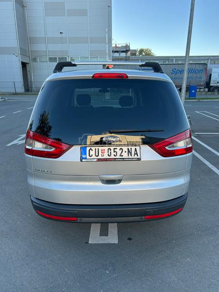 Ford Galaxy 