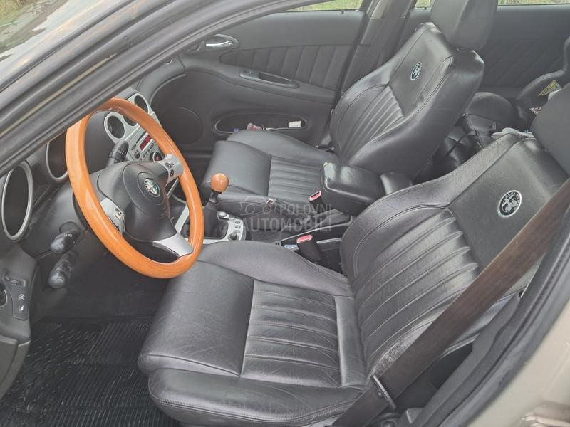 Alfa Romeo 156 
