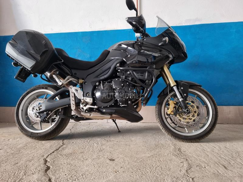 Triumph Tiger 1050