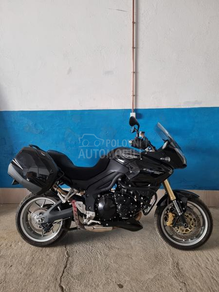 Triumph Tiger 1050
