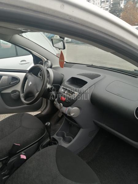 Peugeot 107 1.0