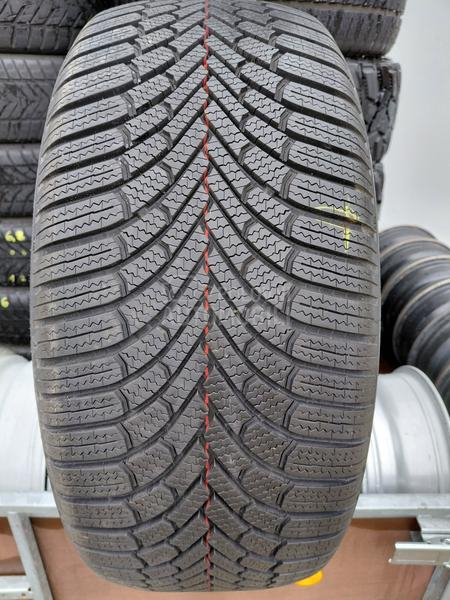 Bridgestone 255/45 R19 Zimska