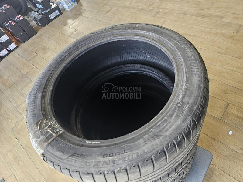 Bridgestone 235/45 R18 Letnja