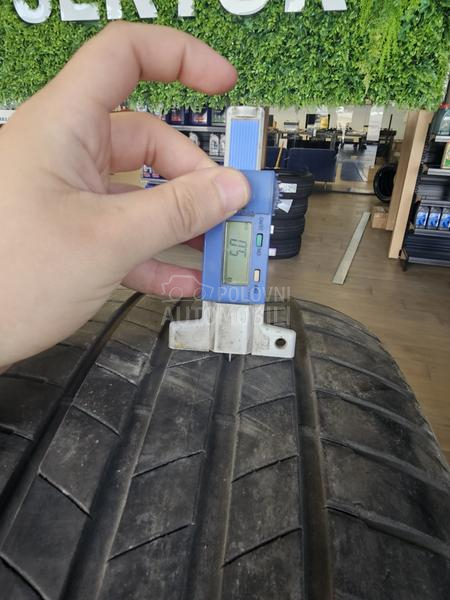 Bridgestone 235/45 R18 Letnja