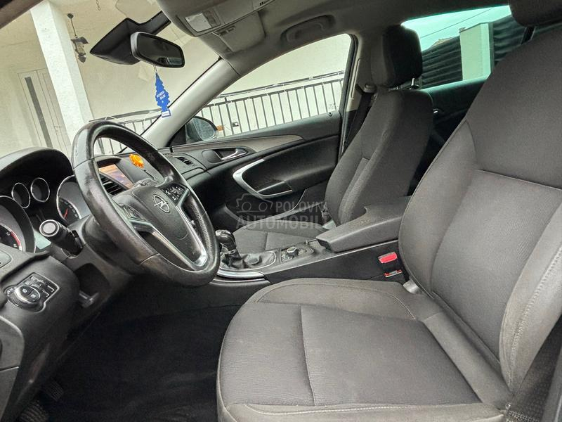 Opel Insignia 2.0 CDTI O.PIS