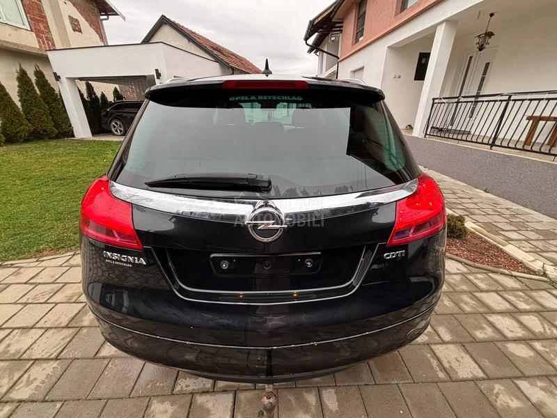 Opel Insignia 2.0 CDTI O.PIS