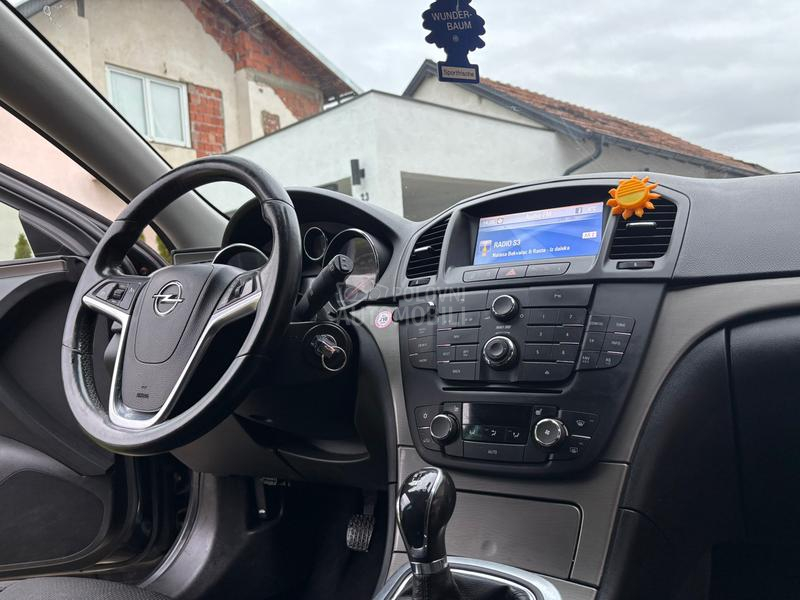 Opel Insignia 2.0 CDTI O.PIS
