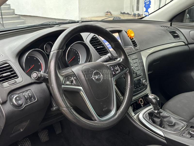 Opel Insignia 2.0 CDTI O.PIS