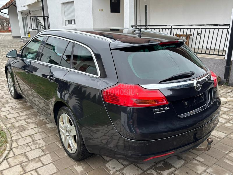 Opel Insignia 2.0 CDTI O.PIS