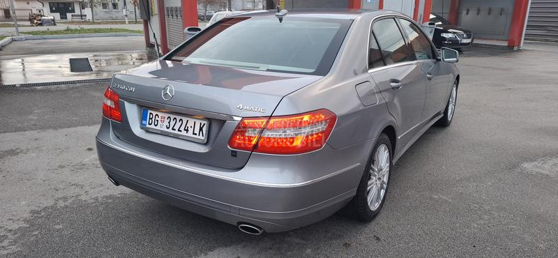 Mercedes Benz E 350 