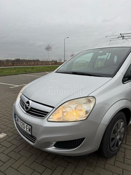 Opel Zafira 1.6