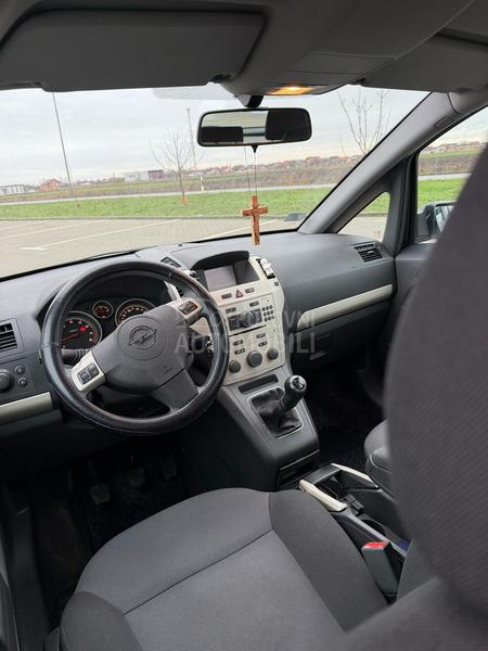 Opel Zafira 1.6