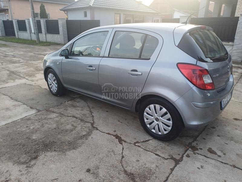 Opel Corsa D 1.3 cdti