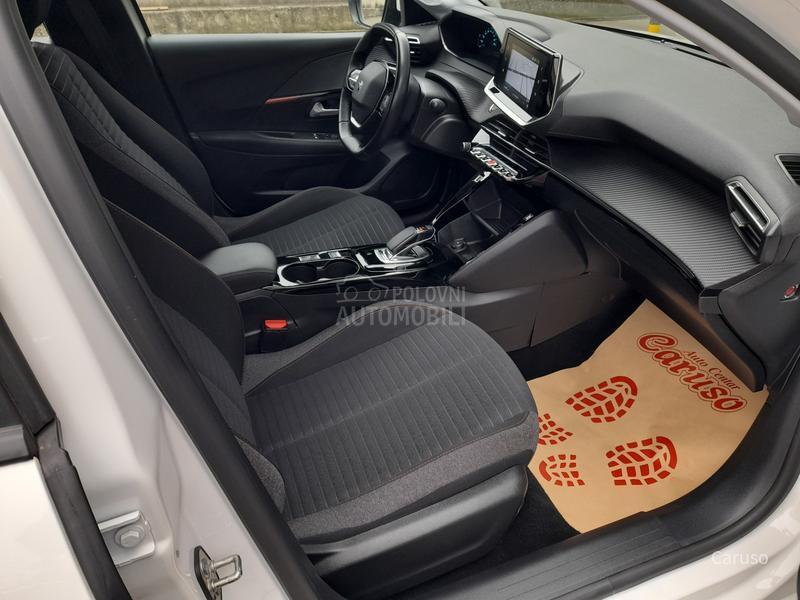 Peugeot 208 e