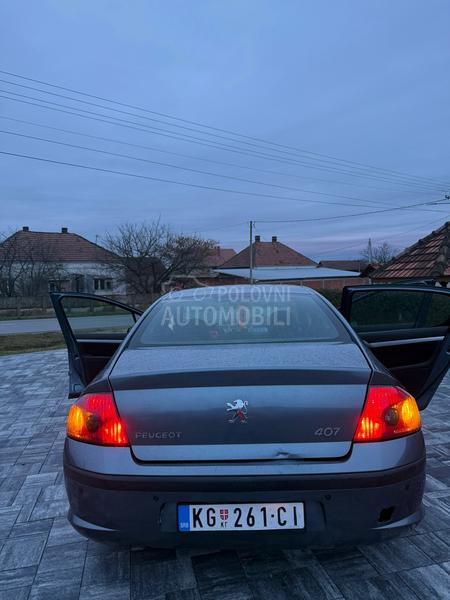 Peugeot 407 