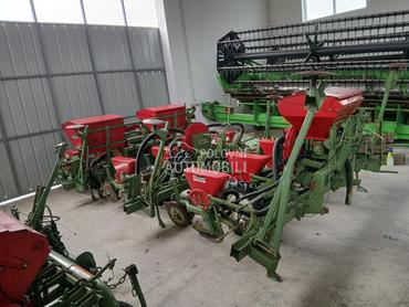 Nodet Pneumassem Široka creva