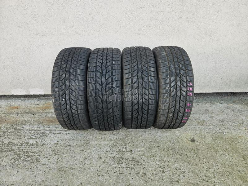 Hankook 195/45 R16 Zimska