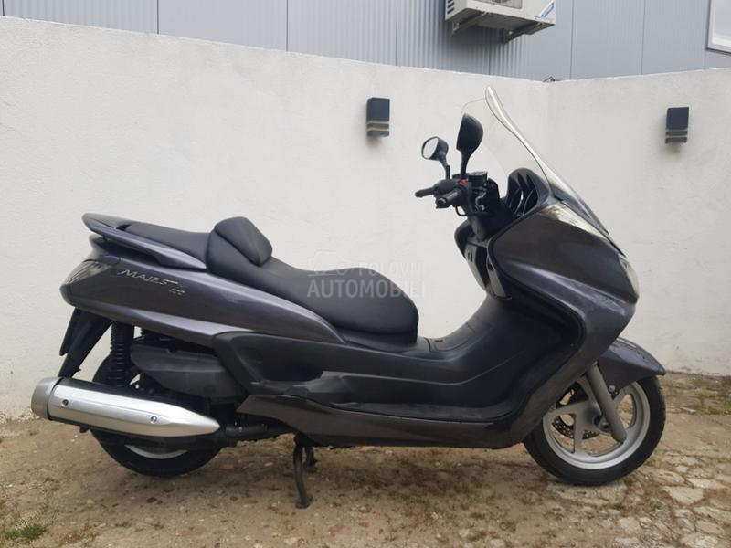 Yamaha Majesty
