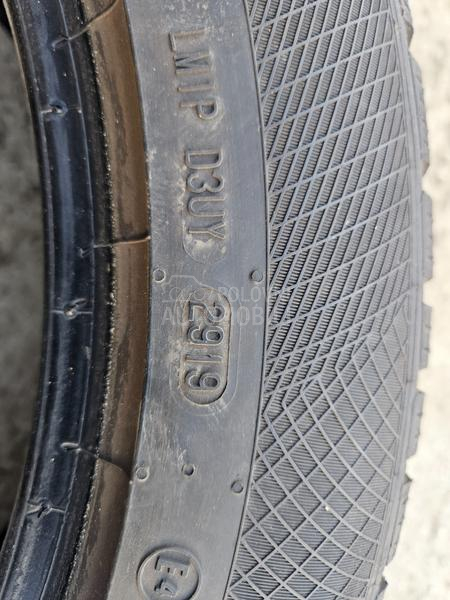 Continental 235/50 R18 Zimska