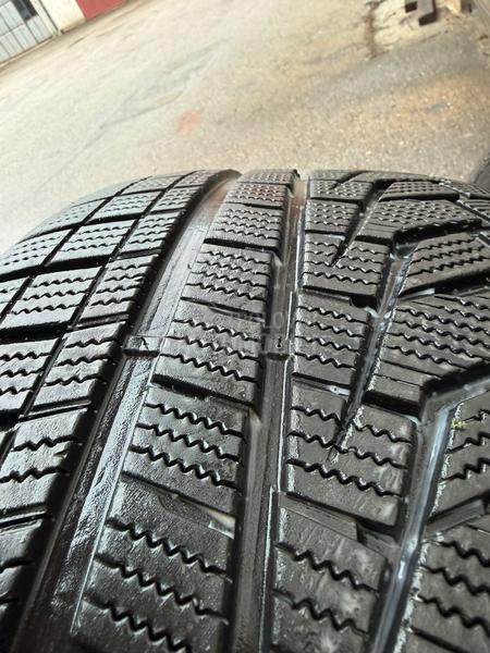 Hankook 265/40 R21 Zimska
