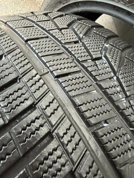Hankook 265/40 R21 Zimska