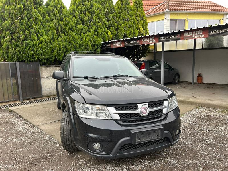 Fiat Freemont -  kompletan auto u delovima