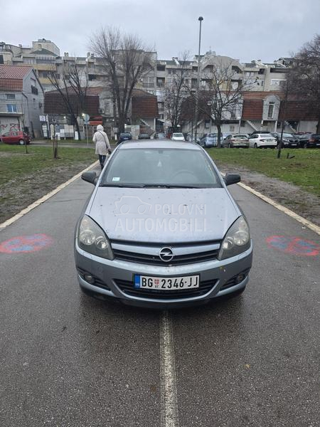 Opel Astra H GTC