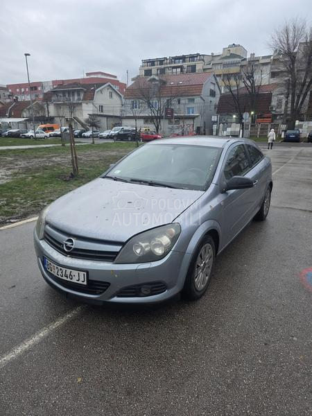 Opel Astra H GTC