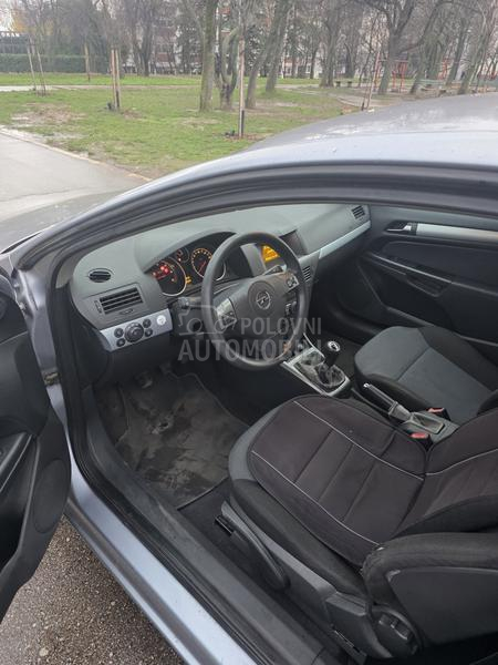 Opel Astra H GTC