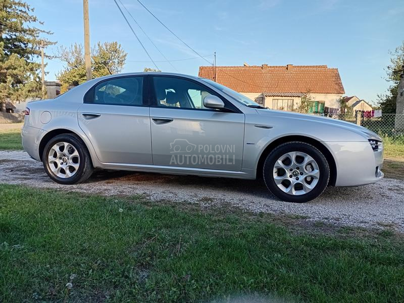 Alfa Romeo 159 