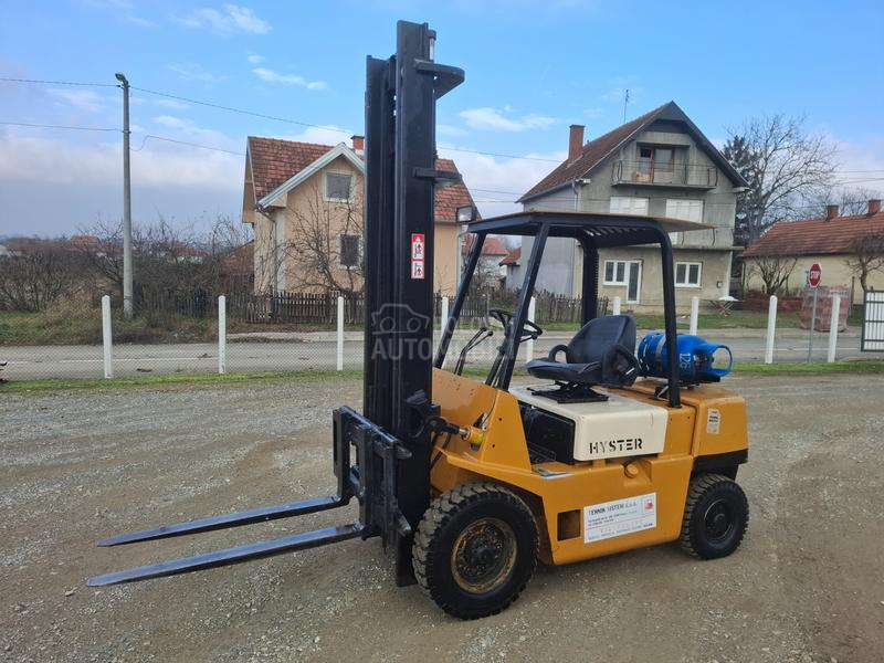 Hyster 025