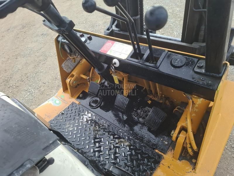 Hyster 025