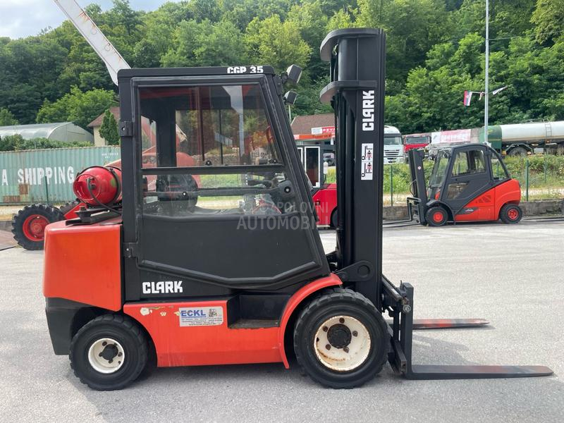 Clark 3,5 tona Triplex