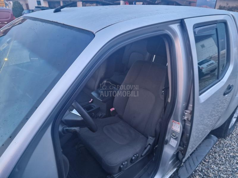 Nissan Navara N.OV