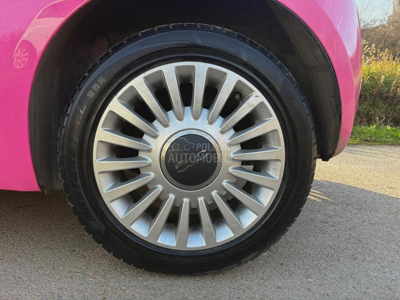 Fiat 500 ROZE AUT