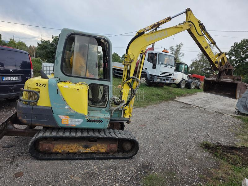 Yanmar B37 2a