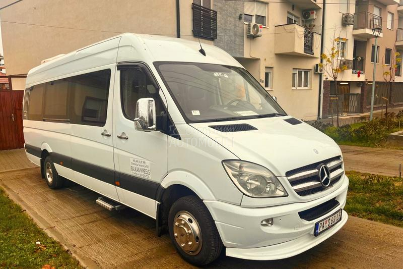 Mercedes Benz Sprinter 516