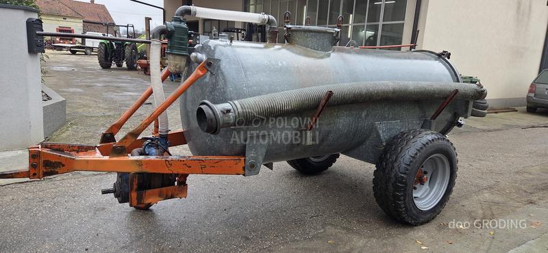 Bauer Cisterna 2500L