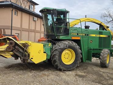 John Deere 6710