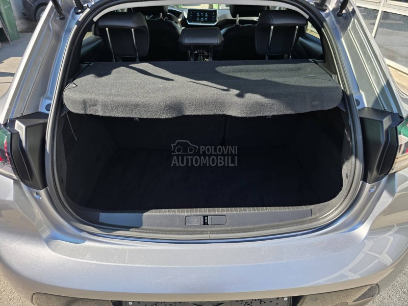 Peugeot 208 1.2 B Allure